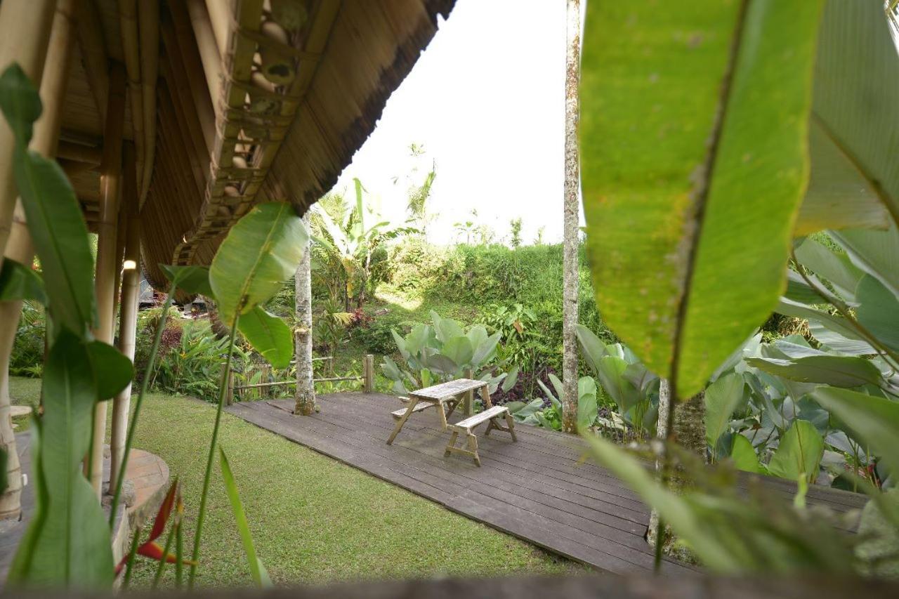 Jero Tumbuk Private Villa Selat Exterior photo